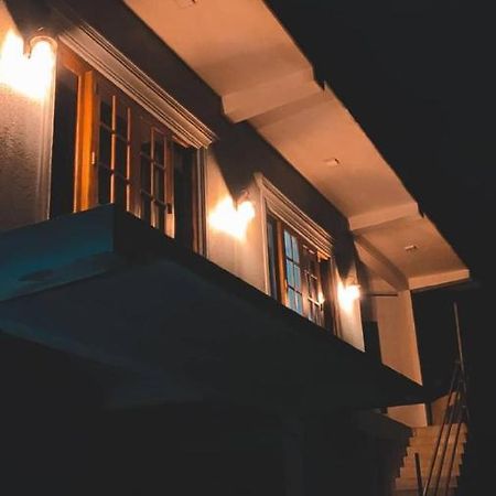 نوفارا إيلِيا Ash Mark Cottage المظهر الخارجي الصورة