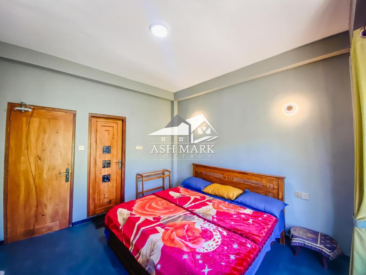 نوفارا إيلِيا Ash Mark Cottage المظهر الخارجي الصورة